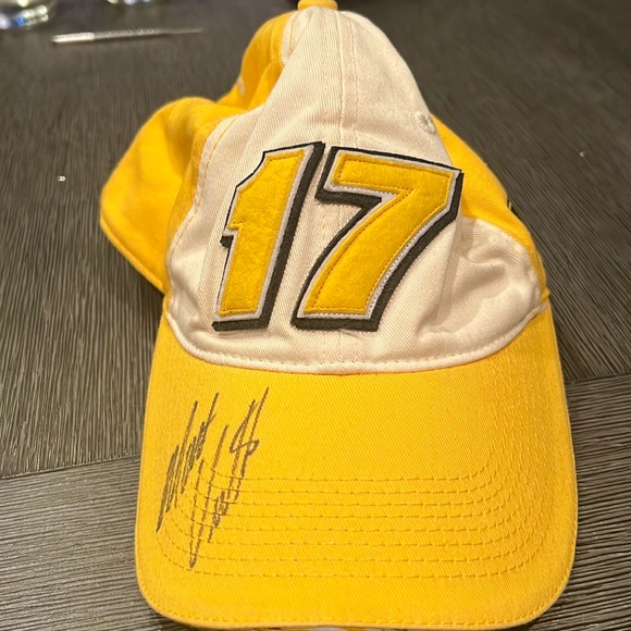Matt Kenseth Signed Dewalt nascar hat. - Picture 1 of 4